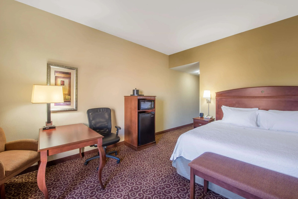 Hampton Inn & Suites Oklahoma City - South