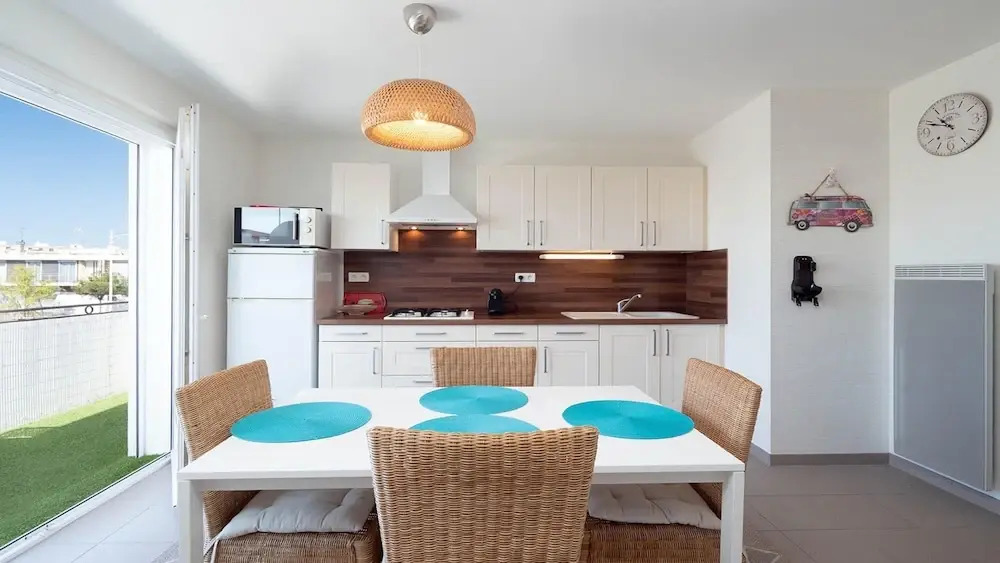Apartment in Grau du Roi Near the Beach
