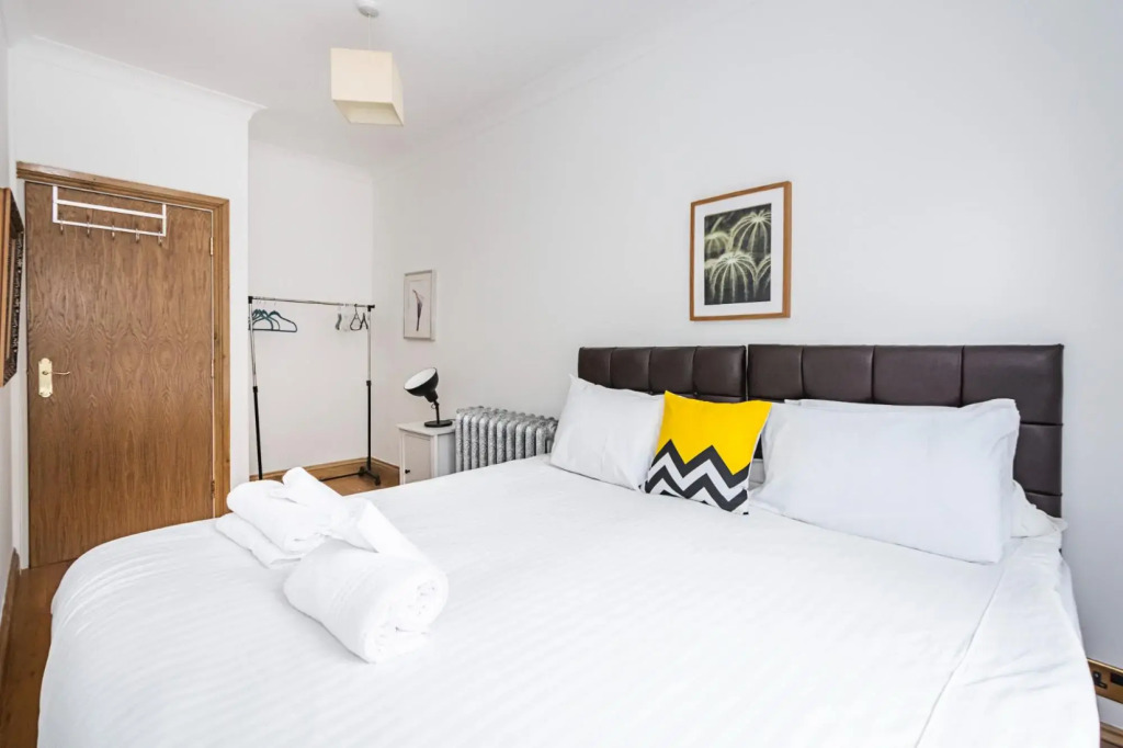 London 2 Bed Apartment With Free WiFi