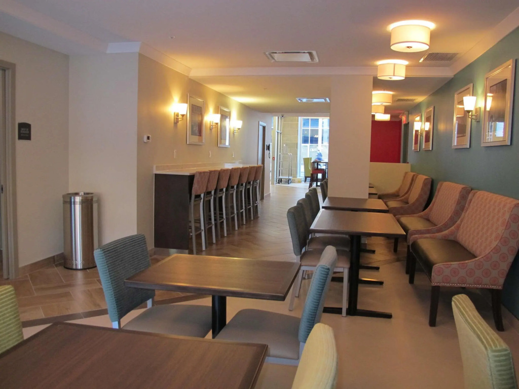 Best Western Plus Hotel Montreal