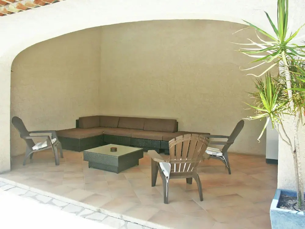 Sprawling Villa in Saint-tropez With Swimming Pool