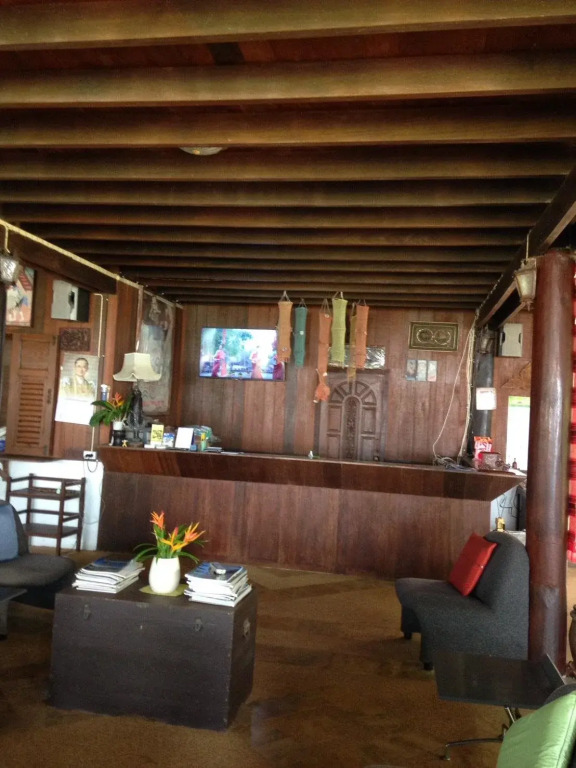 Ruen Thai Rim Haad