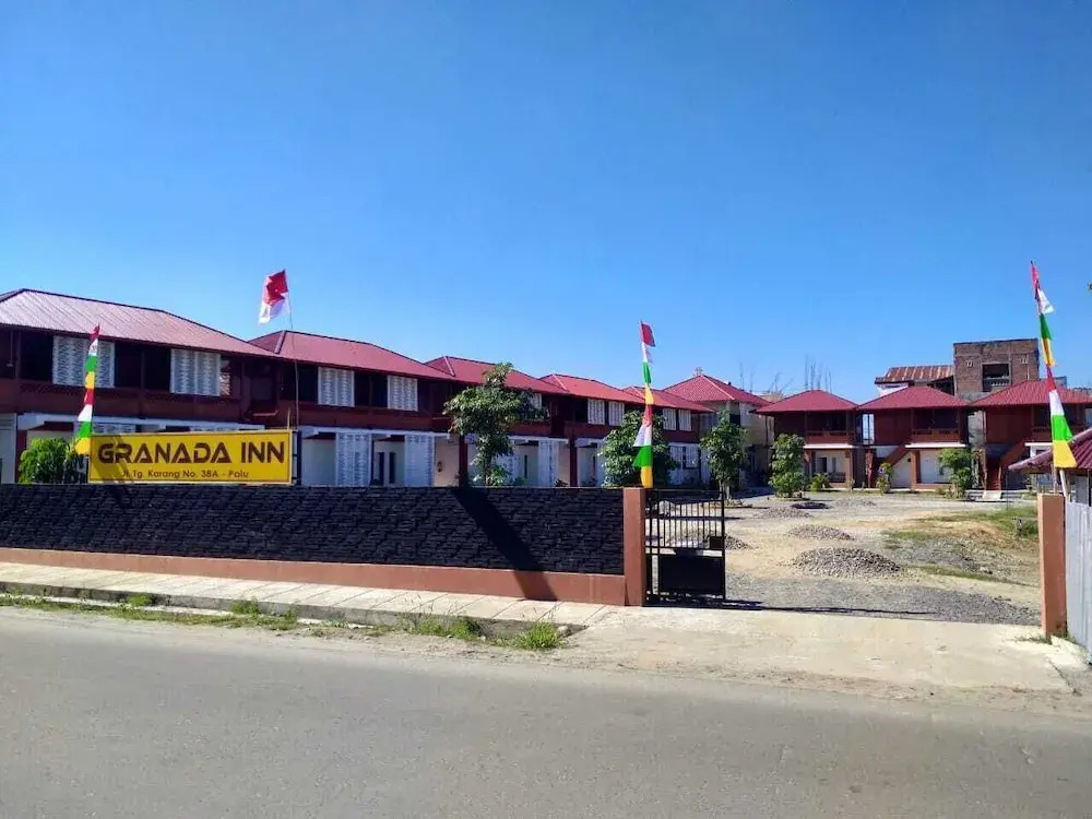 GRANADA INN PALU