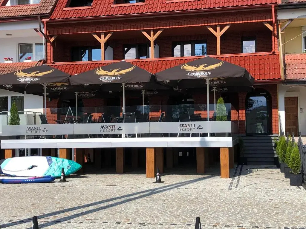 Avanti Resort Mikołajki , w centrum przy jeziorze i promenadzie, śniadanie i obiad lub obiadokolacja w cenie