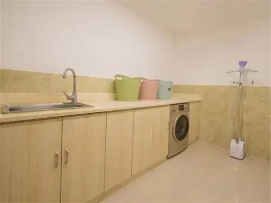 Elong Anyun Hotel (Wuhan Friendship Avenue Hubei University Subway Station Store)