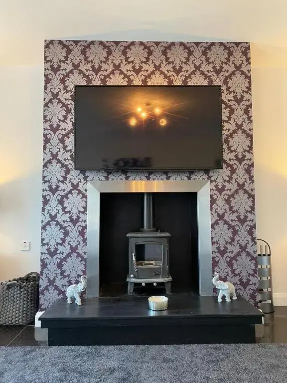 Luxury Portrush Holiday Homes - The Glynn, Portrush Sleeps 12 - 5 bedrooms