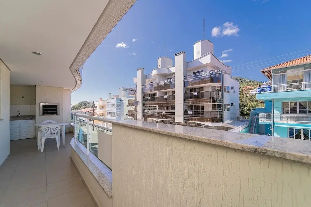 839 -Apartamento 2 dormitórios Bombinhas