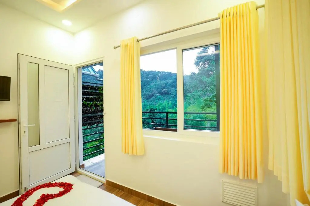 Misty Range Resorts , Marayoor