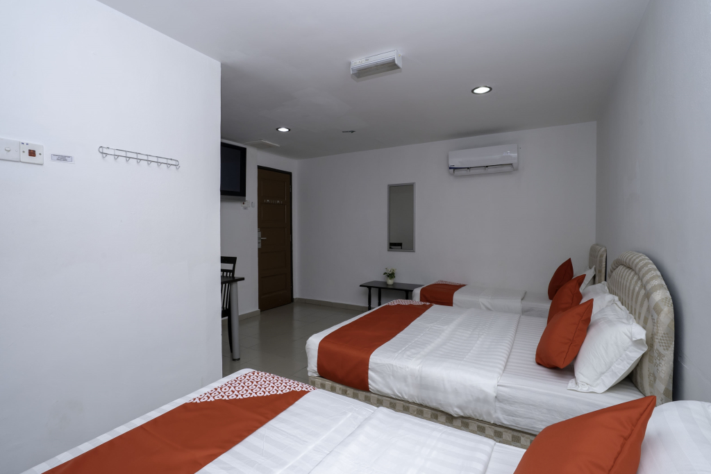 OYO 89441 The Melawati Hotel