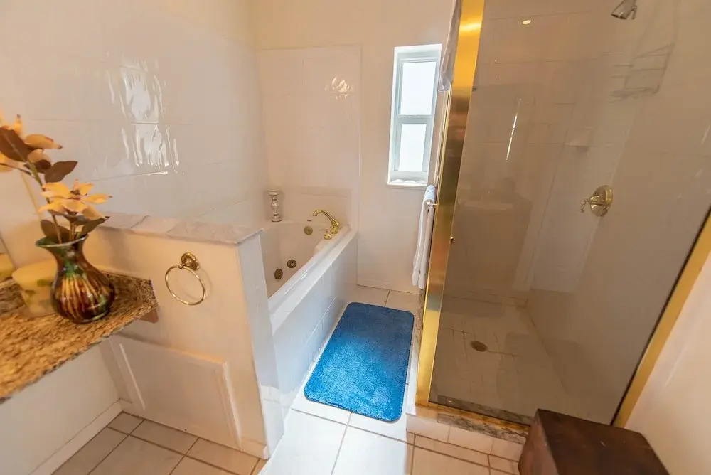 Ocean Sunset Apartment 5