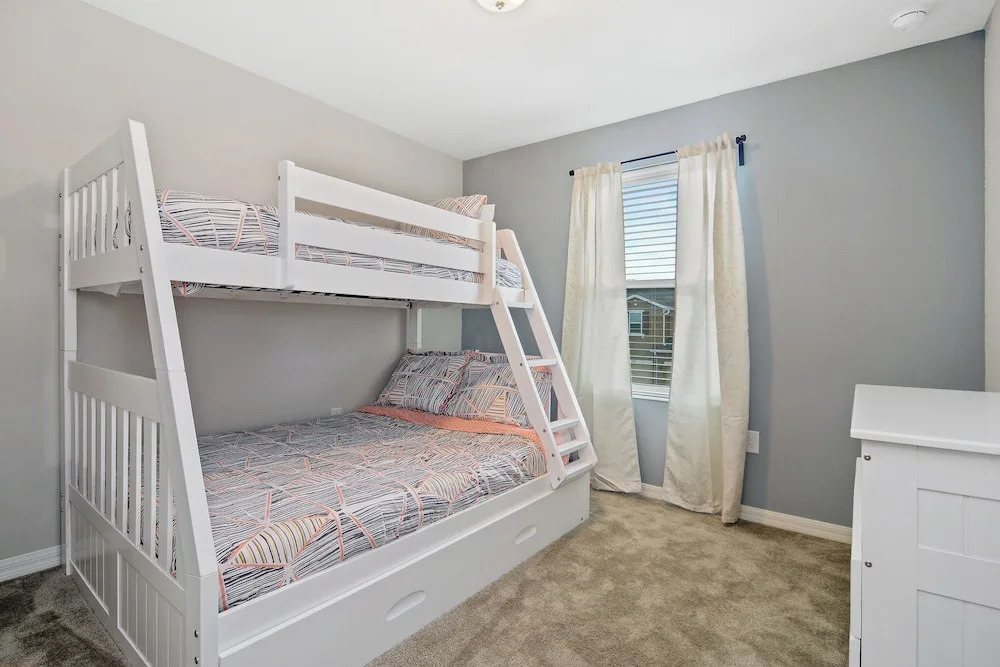 Family Friendly Four Bedroom w GameRoom @Disney 5145