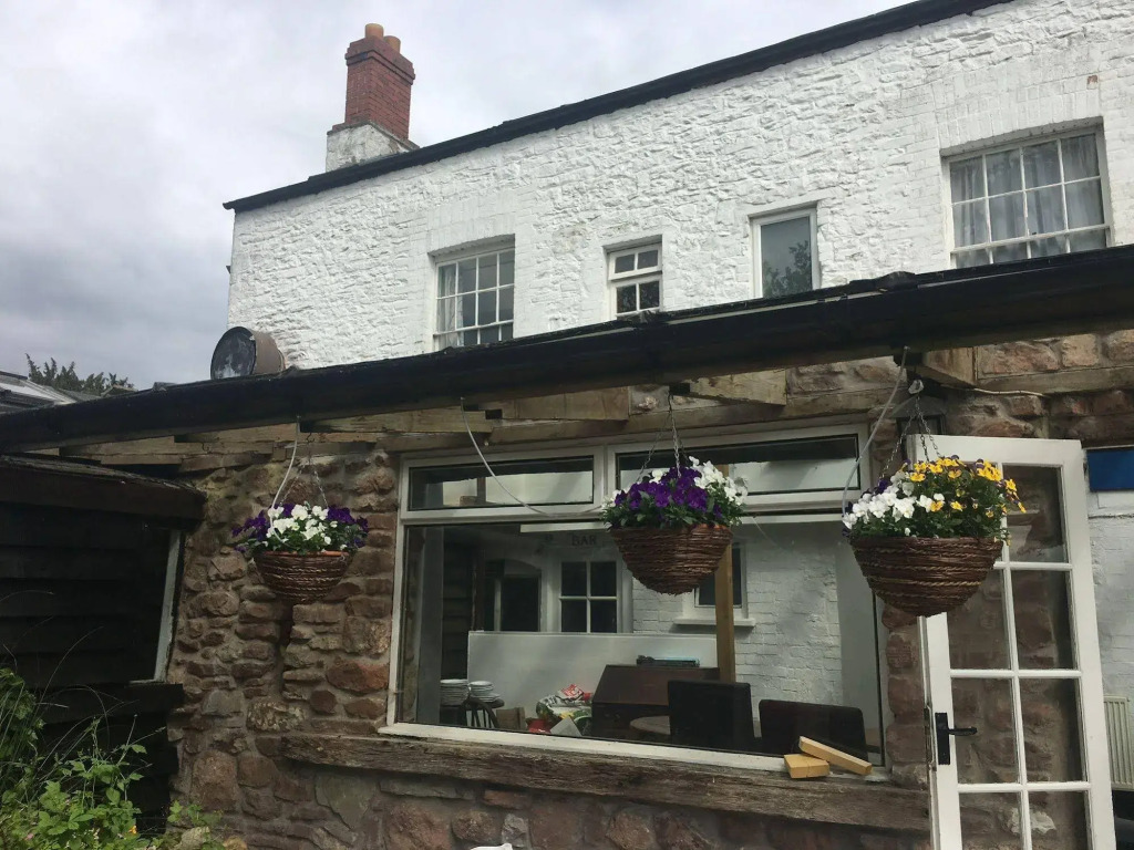 Cross Keys Inn Goodrich