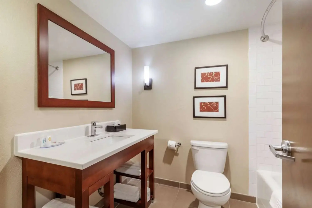 Comfort Inn & Suites Aberdeen