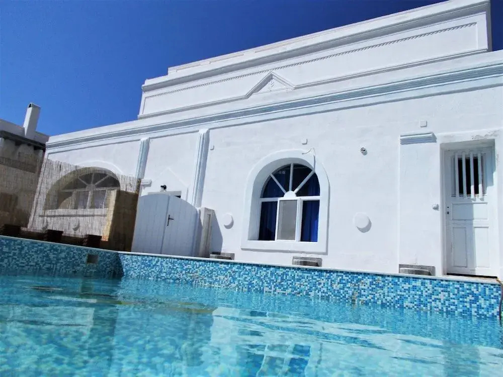 Loukas Kontos Traditional House