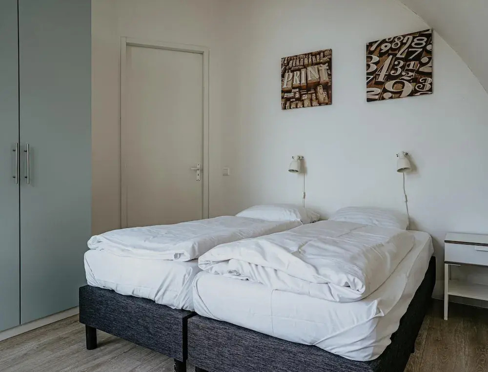 Luxury Apartment Near the Beach