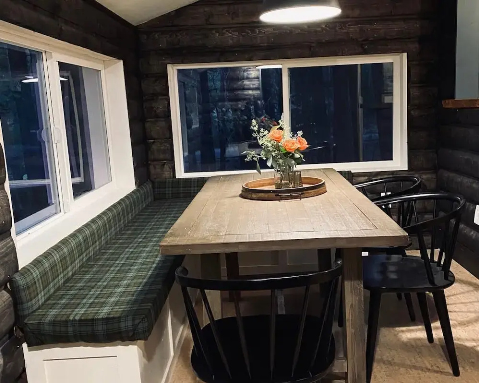Oak Knoll Lodge