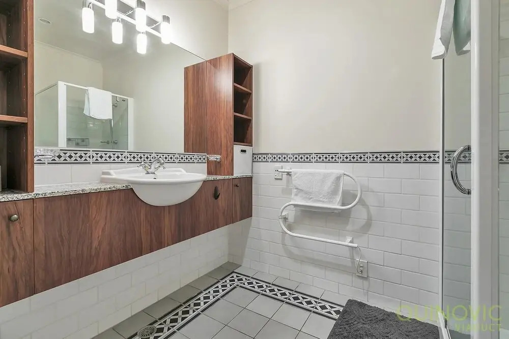 Qv Spacious Waterfront Apartment - 791