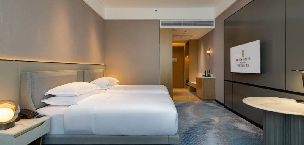 One City Rezen Hotel