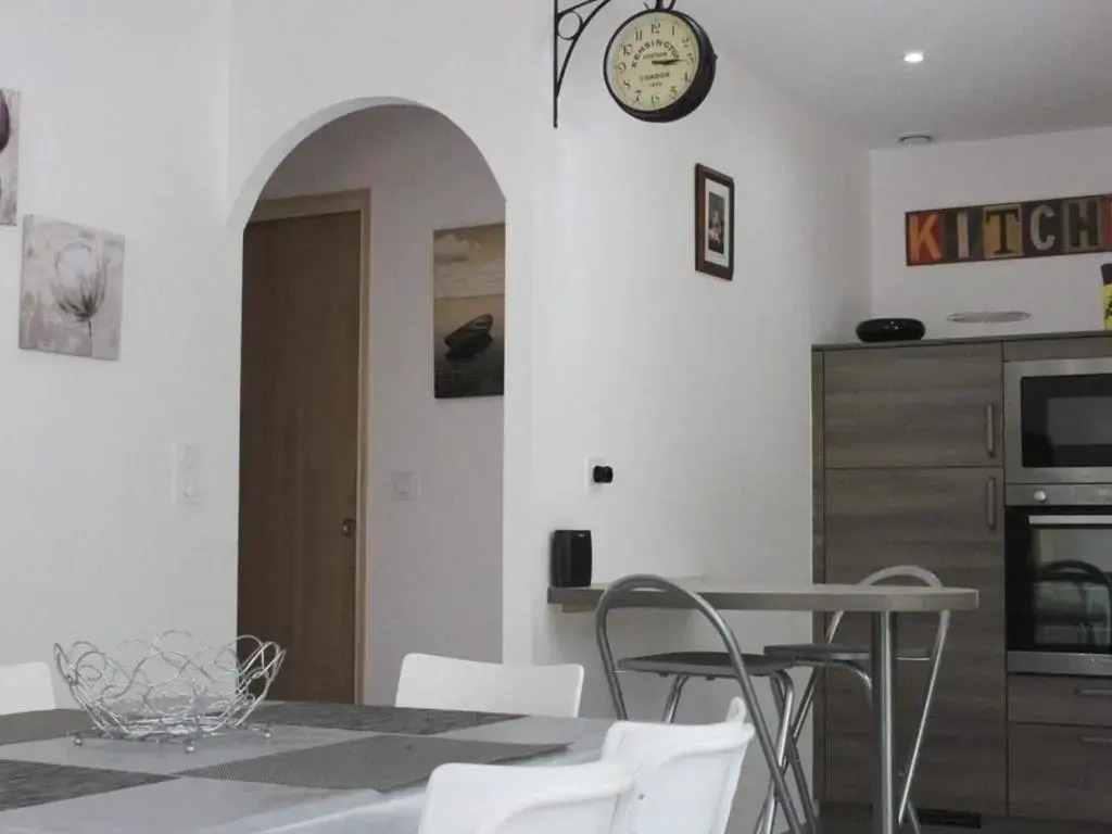 Maison Narbonne, 4 Pièces, 6 Personnes - Fr-1-229b-618