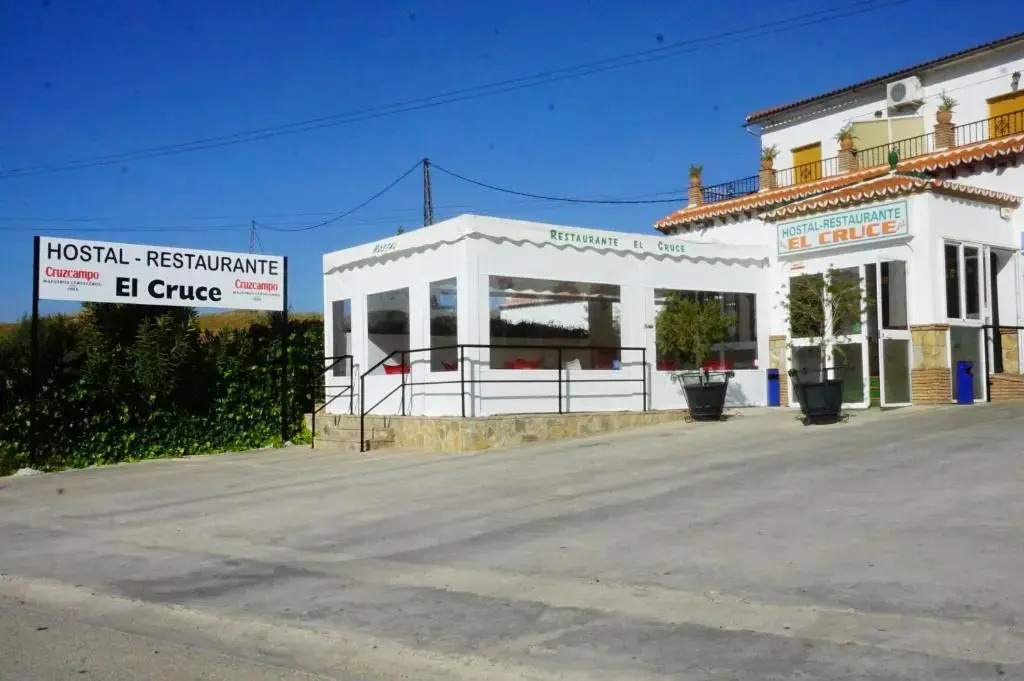 Hostal Restaurante El Cruce