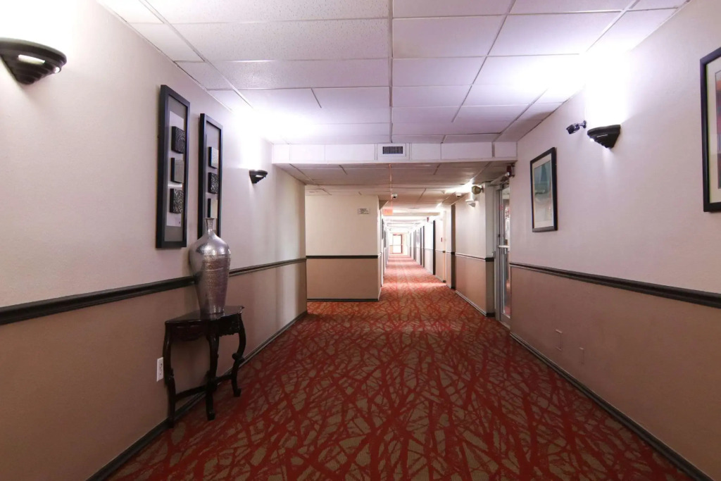 Ramada by Wyndham Davenport Orlando South