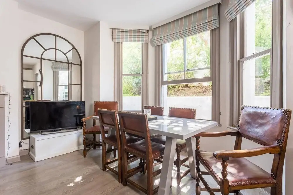 Delightful 2 bed Garden Flat in Shepherd's Bush