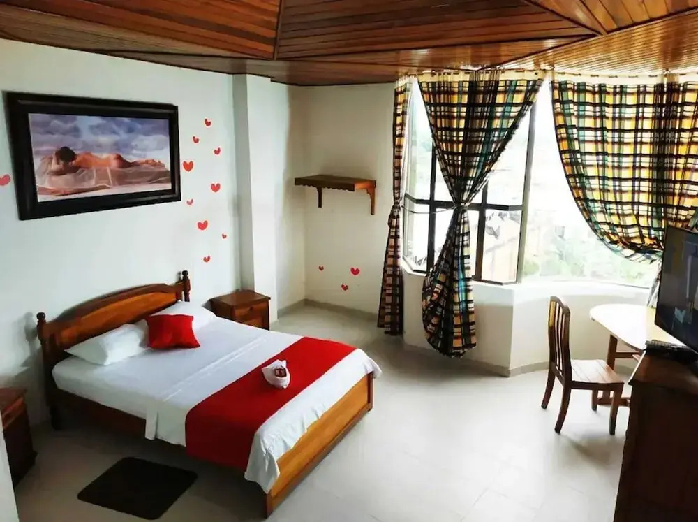 Hotel Royal Bacarly
