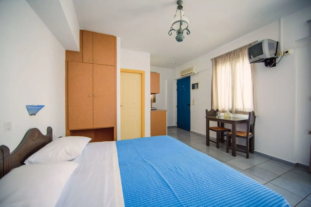 Iliana Hotel