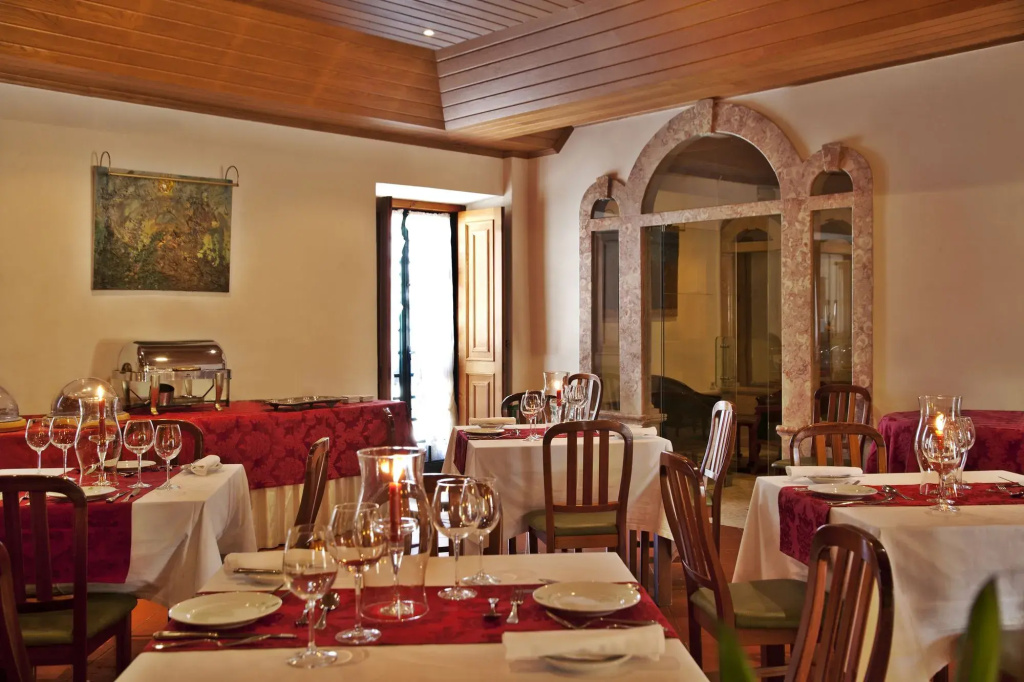 Turim Club Azeitao Hotel