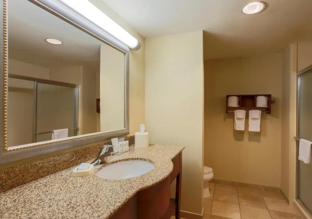 Hampton Inn & Suites West Haven