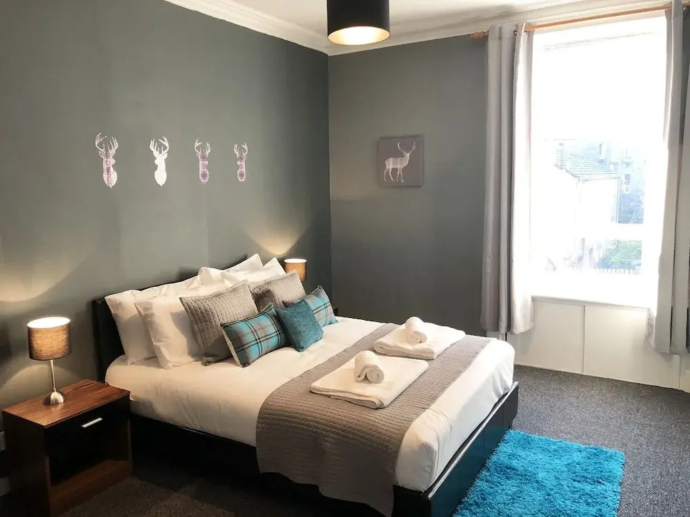 Dundee Serviced Apartment