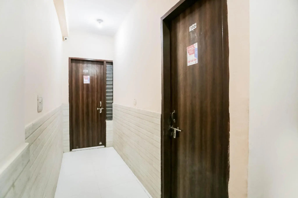 OYO 76973 Guru Ji Guest House