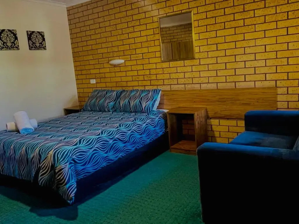 Lake Mulwala Hotel