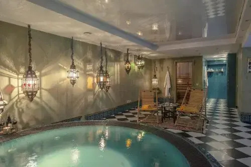 Apvalaus Stalo Klubas Gastro & SPA Hotel