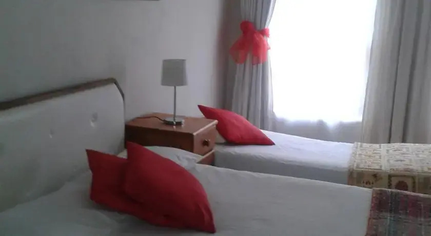 Toujours Plus Boutique Accommodation
