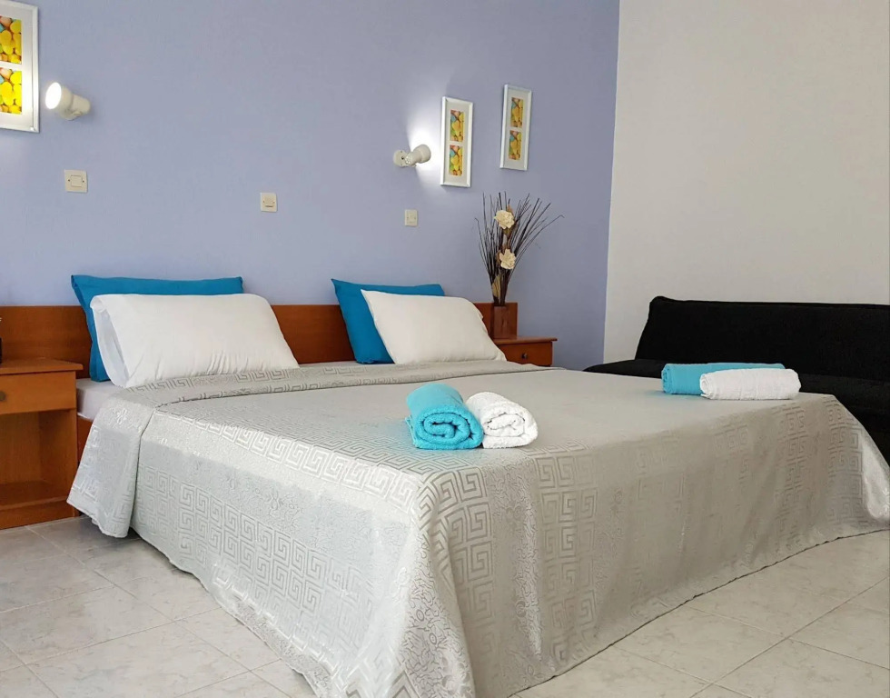 Pyrgos Hotel Apartments