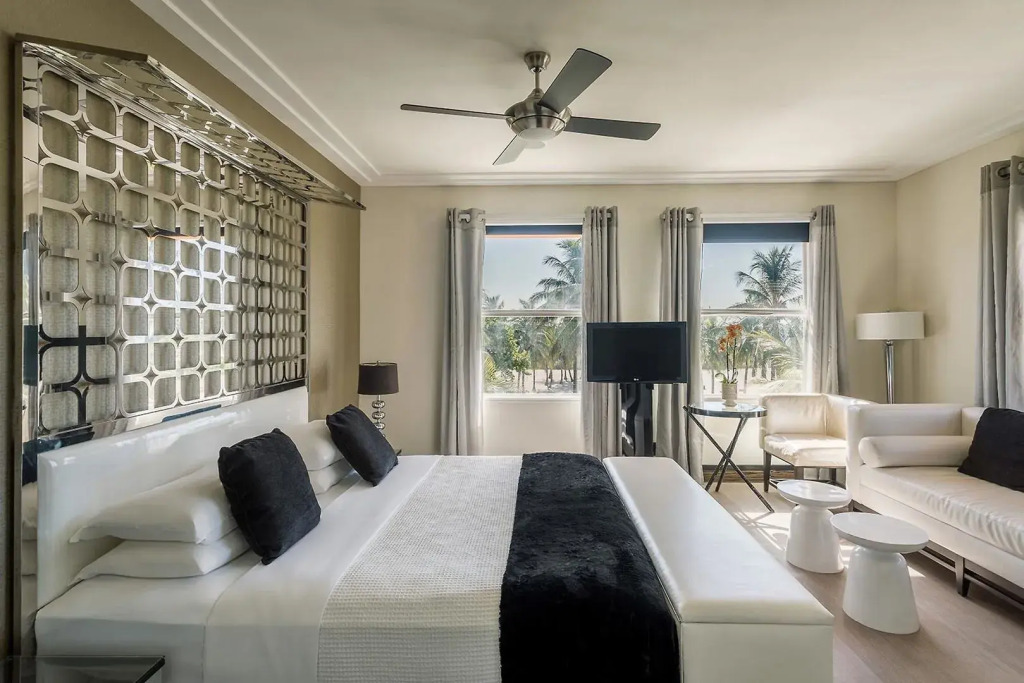 Waldorf Towers South Beach