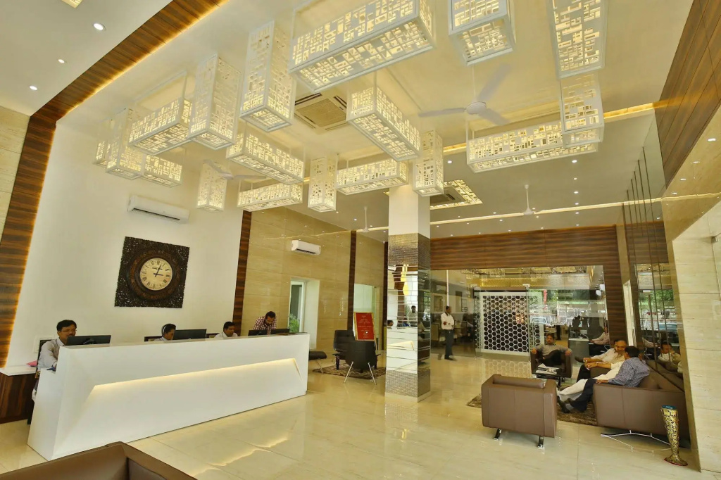 Jhansi Hotel