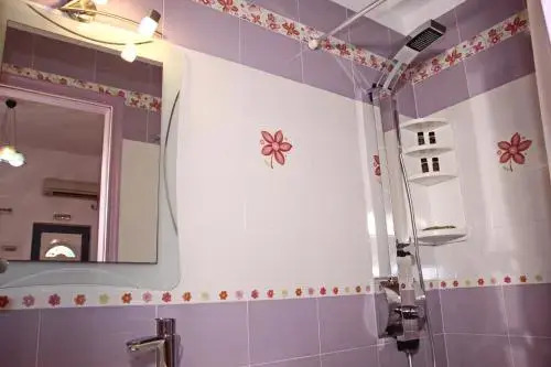 Coralli Rooms & Restaurant