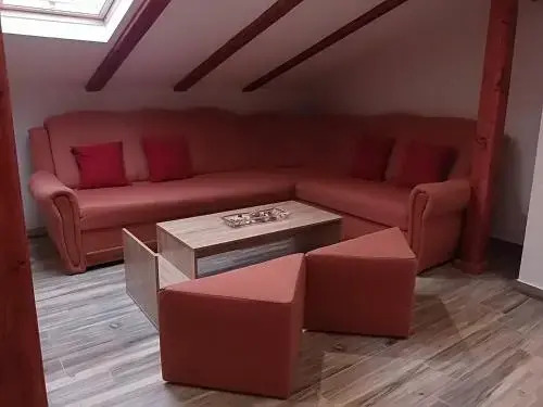 Apartment Cajt