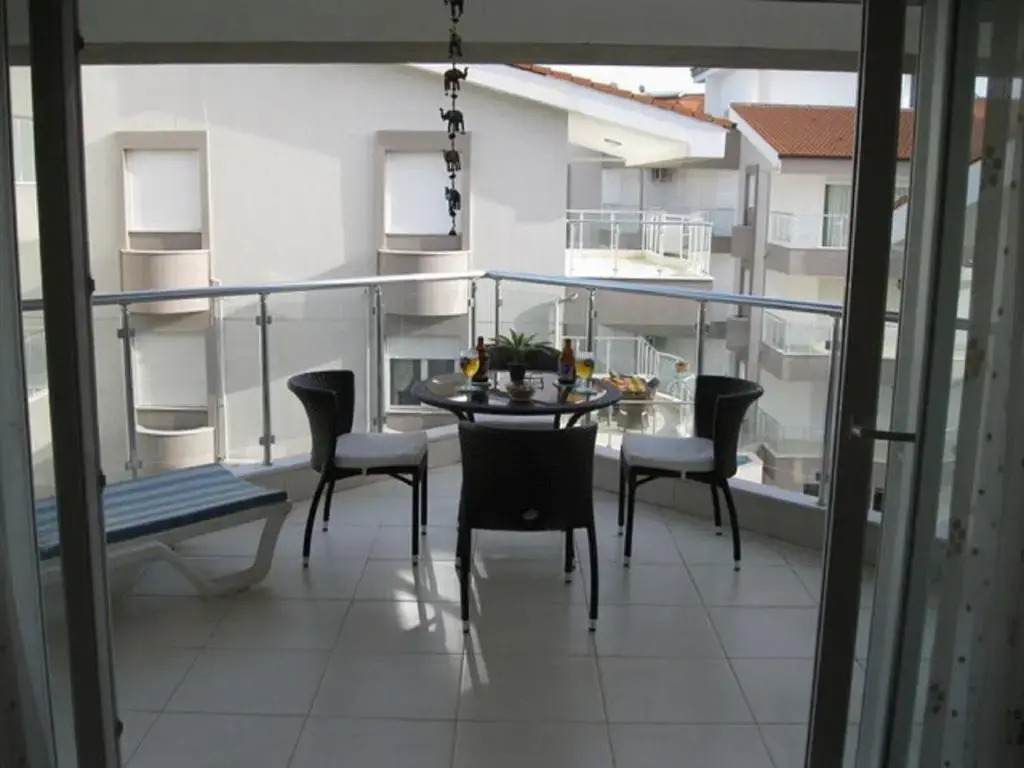 Spacious 2 Bed 2 Bath Home in one of Side's Most Popular Communities