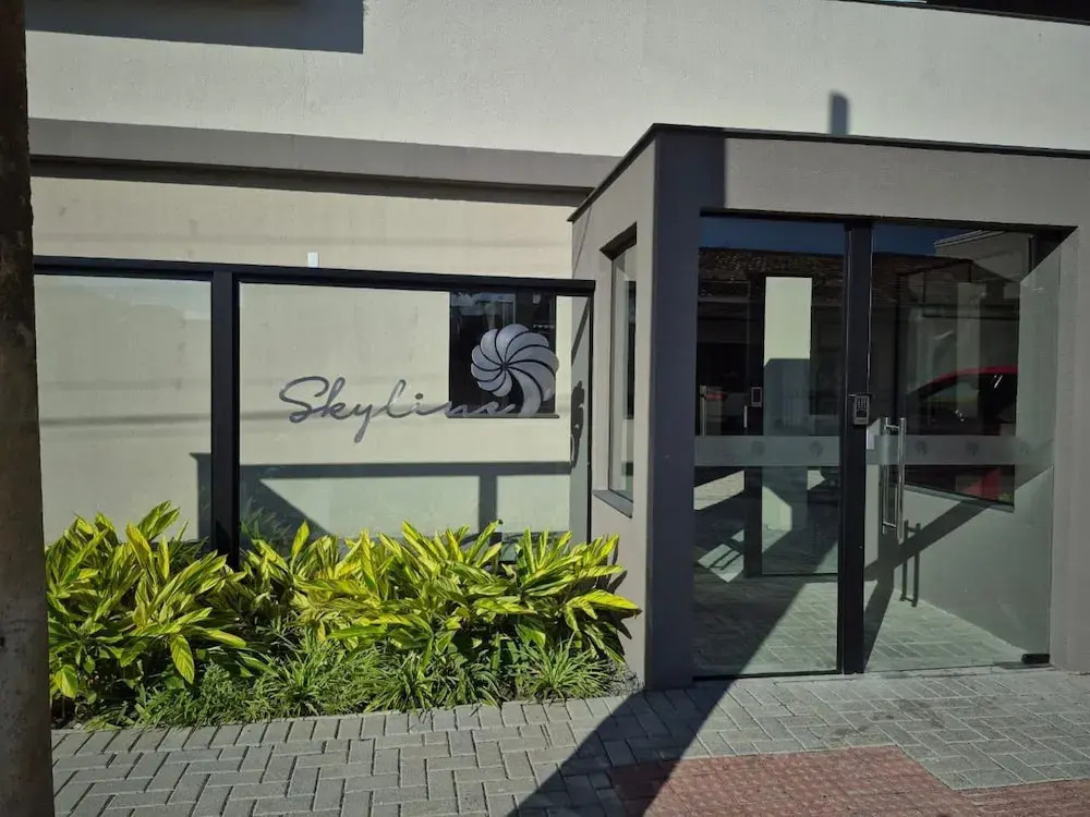 Skyline Comfort Club - Azul Celeste