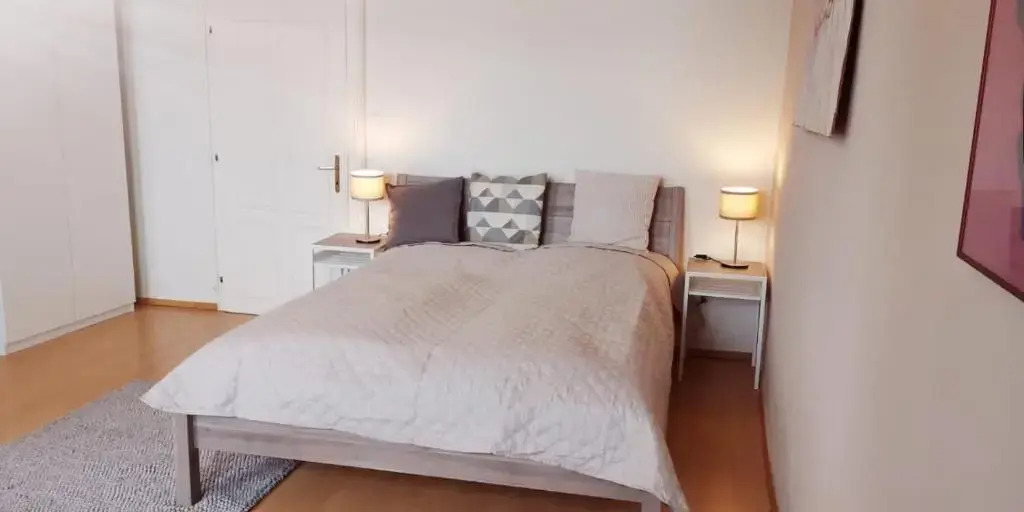 Book-A-Room Apartment City
