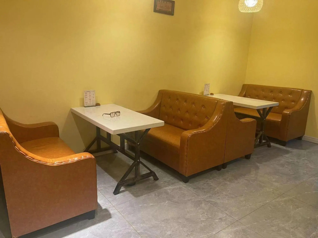 Haikou V8 Chaoman Tour Hotel