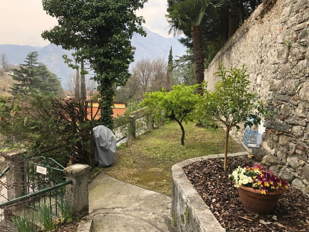 CO-L371-URIC20A1 - Vacation Family Home in Tremezzo