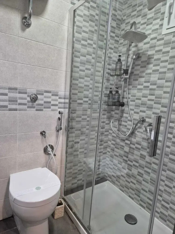 CLALE ROOMS