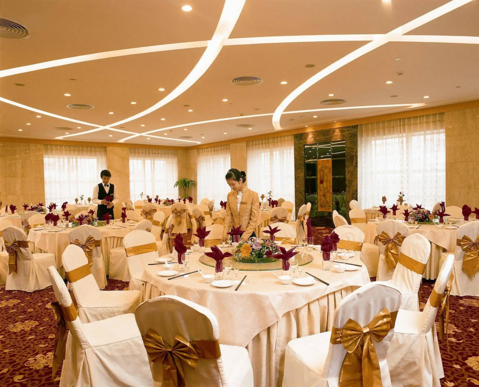 Beijing Tibet Hotel