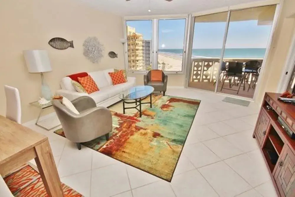 Golden Arms 610 Apartment 2