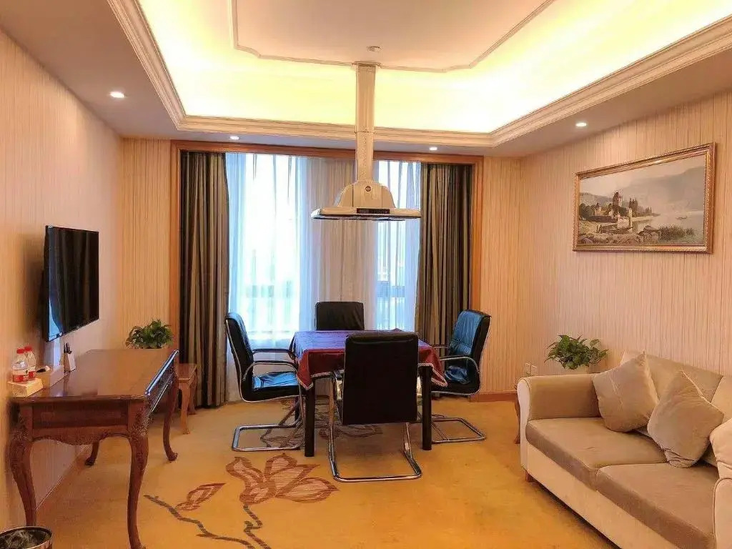 Vienna International Hotel Hangzhou Zhuantang Art School