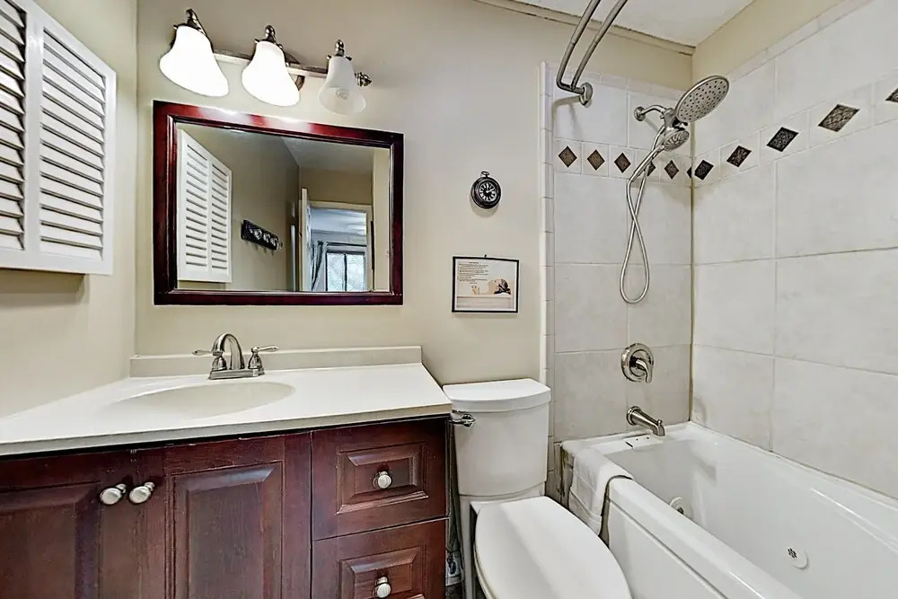 New Listing! Carol's Heaven 2br 2 Bedroom Condo